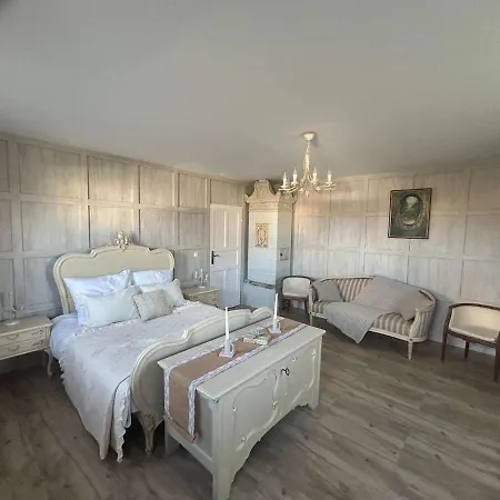 Villa Wiejski Azyl Galezewice